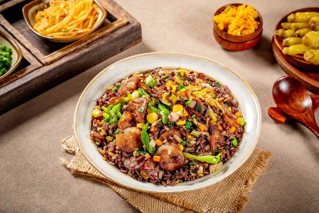 鱿鱼虾仁蛋炒饭