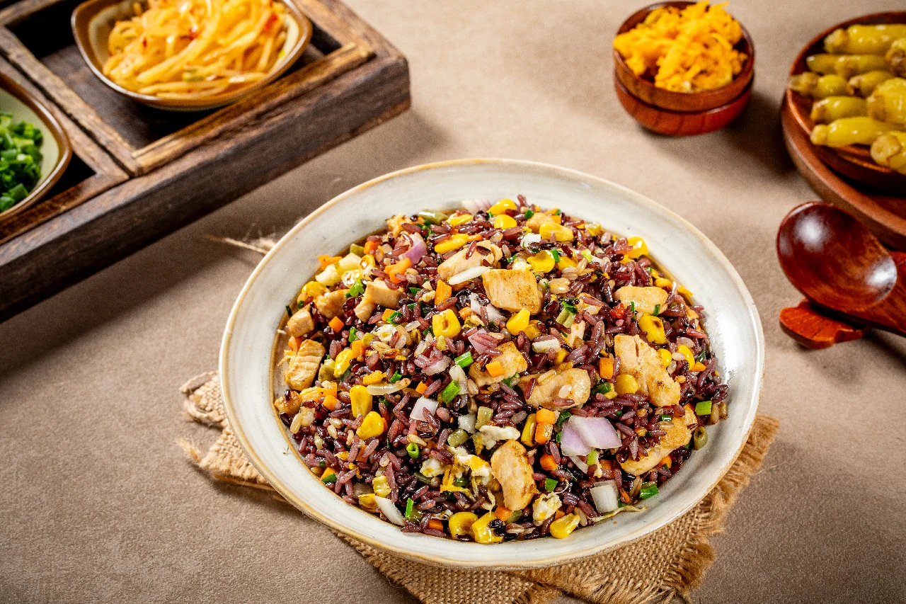 玉米鸡丁蛋炒饭